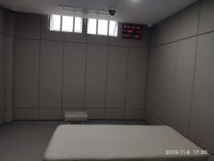 审讯室新锐3